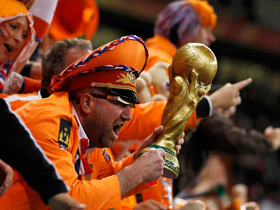 Người Hà Lan đang khát cúp vàng sau hai thất bại ở trận chung kết năm 1974 và 1978. Ảnh: Reuters
