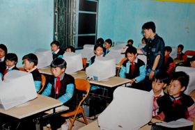 Công tác phổ cập giáo dục đúng độ tuổi và phổ cập THCS tại xã Hang Kia đảm bảo chất lượng