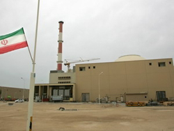 Toàn cảnh bên ngoài nhà máy năng lượng hạt nhân Bushehr, miền nam Iran