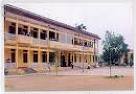Nhiều trường học trên địa bàn huyện Tân Lạc được đầu tư xây dựng kiên cố.