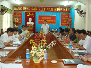 Đồng chí Nguyễn Văn Quang, Phó Bí thư thường trực Tỉnh ủy, Chủ tịch HĐND tỉnh phát biểu chỉ đạo hội nghị. 

