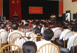 Hội nghị học tập, quán triệt và triển khai thực hiện Nghị quyết Đại hội XI của Đảng tại huyện Lạc Sơn.