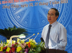 Phó Thủ tướng Nguyễn Thiện Nhân chỉ đạo ngành GD cần xem lại kết quả kỳ thi tốt nghiệp THPT năm 2011.