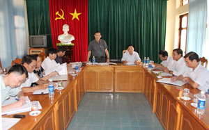 Lãnh đạo Đảng ủy Khối các cơ quan Đảng tỉnh phát biểu chỉ đạo hội nghị.