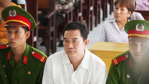 “Kỳ thủ” Nguyễn Thanh Lèo tỏ ra rất hối hận và mong được giảm nhẹ hình phạt để sớm về với gia đình. Ảnh: TTO