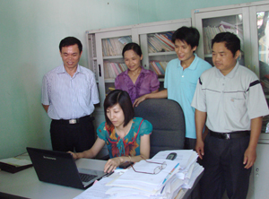 Trung tâm bồi dưỡng chính trị huyện Lạc Sơn đã được Tỉnh ủy, UBND và Ban Tuyên giáo T.Ư tặng bằng khen về nhiều thành tích trong công tác.