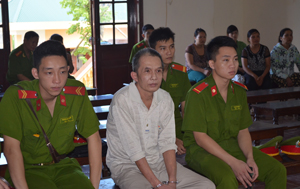 Với hành vi phạm tội của mình, Bùi Văn Mạnh phải nhận mức án 16 năm tù.