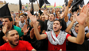 Người Palestine ở Jordan biểu tình đòi chấm dứt bạo lực ở Gaza ngày 28-7 - Ảnh: Reuters