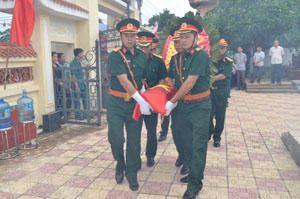 Hài cốt liệt sỹ Bùi Quang Trung được an táng tại Nghĩa trang liệt sỹ huyện Kim Bôi.
