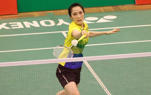 Vũ Thị Trang đã giành suất vào tứ kết đơn nữ Giải cầu lông Vietnam Open
