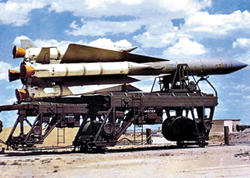 Tên lửa SA-5 đang được triển khai gần Bàn Môn Điếm.
