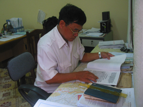 Ông Lê Văn Bàng đã gắn bó cả cuộc đời với công tác nghiên cứu lich sử Đảng.