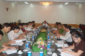 Đồng chí Bùi Văn Tỉnh, Chủ tịch UBND tỉnh chủ trì hội nghị triển khai kế hoạch diễn tập PCKB năm 2010