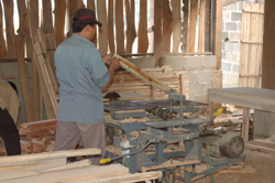 Nhiều hộ gia đình ở xã Phú Thành phát triển kinh tế gia đình mang lại thu nhập ổn định