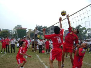 Giải bóng chuyền huyện Lạc Sơn thu hút 100% xã, thị trấn tham gia