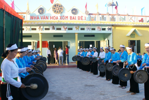 Thôn Bãi Bệ 1, xã Dũng Phong (Cao Phong) tổ chức ngày hội  đại đoàn kết toàn dân tộc năm 2010.