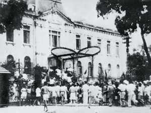 Khởi nghĩa chiếm phủ Khâm sai, Hà Nội ngày 19/8/1945