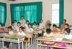 Một giờ học của trẻ em có HIV tại Trung tâm 2 Ba Vì (Hà Nội).