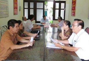 Một buổi tiếp dân, giải quyết đơn thư KN-TC của Thanh tra thành phố Hòa Bình.