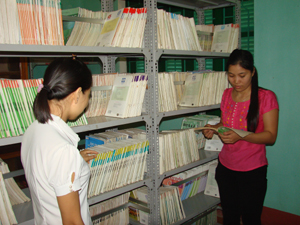 Trường THCS Nguyễn Tất Thành (Mai Châu) bảo đảm đủ các ấn phẩm năm học 2012-2013 cho cán bộ, giáo viên và học sinh.