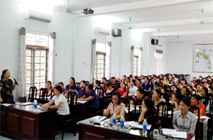 Toàn cảnh lớp tập huấn cho giáo viên mầm non Lương Sơn.
