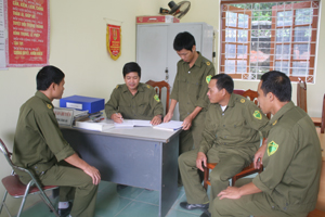 Công an xã Cao Thắng (Lương Sơn) triển khai nhiệm vụ giữ vững an ninh nông thôn.
