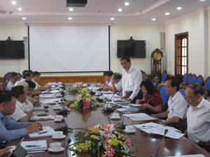 Đồng chí Phạm Trí Thức, Phó Chủ nhiệm Ủy ban pháp luật của QH kết luận buổi giám sát.