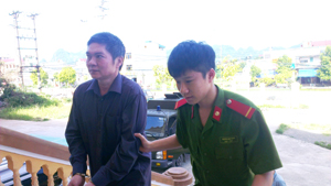 Với hành vi mua bán trái phép chất ma túy, Nguyễn Văn Long đã phải nhận mức án 42 tháng tù. 

