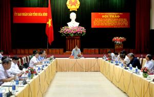 Đồng chí Bùi Văn Khánh, Ủy viên BTV Tỉnh ủy, Phó Chủ tịch UBND tỉnh kết luận hội thảo.
