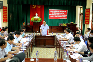 Đồng chí Nguyễn Văn Quang, Chủ tịch UBND tỉnh kết luận buổi làm việc với lãnh đạo huyện Kỳ Sơn.

 

