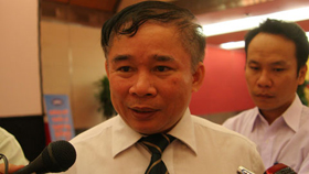 Thứ trưởng Bùi Văn Ga trả lời báo chí sáng 1/9 .