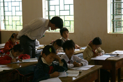 Năm học 2010 - 2011 , xã Phú Lương, huyện Lạc Sơn chú trọng nâng cao chất lượng giáo dục bậc tiểu học