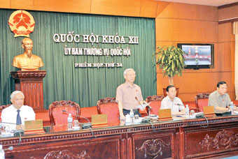 Chủ tịch QH Nguyễn Phú Trọng phát biểu ý kiến khai mạc phiên họp