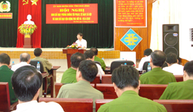 Đồng chí Bùi Văn Cửu, Phó Chủ tịch UBND tỉnh, trưởng BCĐ phát biểu chỉ đạo tại hội nghị.