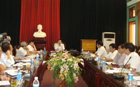 Đồng chí Nguyễn Hữu Duyệt, Phó Bí thư Thường trực Tỉnh ủy chủ trì hội nghị
