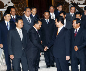 Thủ tướng Nguyễn Tấn Dũng tiếp các đại biểu dự hội nghị Macosa.