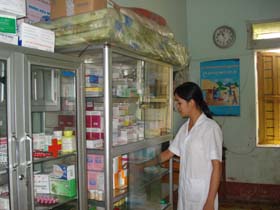 Trạm y tế xã Trung Bì, huyện Kim Bôi là 1 trong số 78 trạm y tế đạt chuẩn Quốc gia của tỉnh.