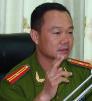 Thiếu tá Thân Văn Duy.