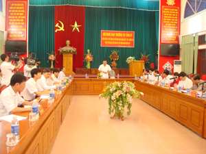 Đồng chí Hoàng Việt Cường Bí thư Tỉnh ủy phát biểu khai mạc hội nghị.