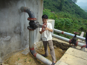 Xã Tân Mỹ (Lạc Sơn) thành lập và duy trì có hiệu quả hoạt động tổ quản lý, vận hành đảm bảo công trình cấp nước tập trung sử dụng ổn định, bền vững.