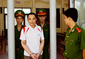 Rút đơn kháng cáo, Bùi Trung Kiên chấp nhận bản án tử hình.