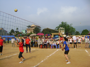 Nhiều thành viên của các CLB bóng chuyền được tuyển chọn vào đội tuyển xã, thị trấn tham gia giải bóng chuyền huyện Kỳ Sơn năm 2013.

 

