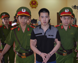 Với hành vi phạm tội của mình, Lê Đình Cường phải nhận mức án 5 năm tù. 
