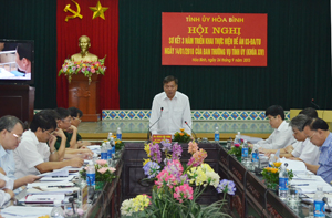 Đồng chí Hoàng Việt Cường, Bí thư Tỉnh ủy và các đại biểu tại hội nghị.