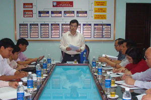 Đồng chí Hoàng Minh Tuấn, TVTU, Trưởng Ban tổ chức Tỉnh uỷ phát biểu kết luận buổi làm việc.
