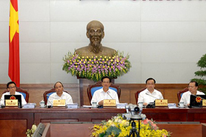 Thủ tướng Nguyễn Tấn Dũng và các Phó Thủ tướng: Nguyễn Xuân Phúc, Hoàng Trung Hải, Vũ Văn Ninh, Vũ Đức Đam tại phiên họp Chính phủ tháng 9/2014.