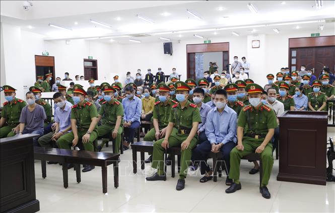 Hình ảnh phiên tòa xét xử sơ thẩm vụ án tại xã Đồng Tâm  Pháp luật   Vietnam VietnamPlus