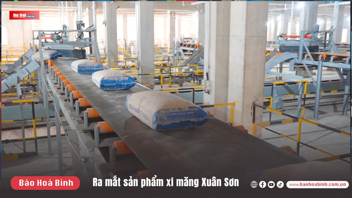 Ra mắt sản phẩm xi măng Xuân Sơn với dây chuyền sản xuất đồng bộ, hiện đại